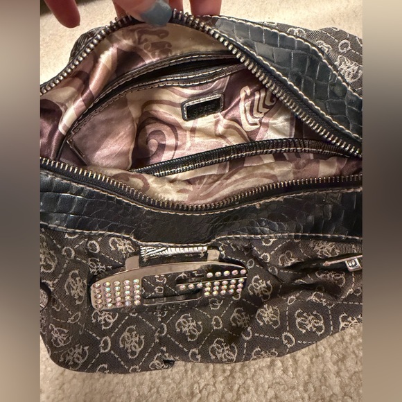 Y2K GUESS Purse - Picture 2 of 3